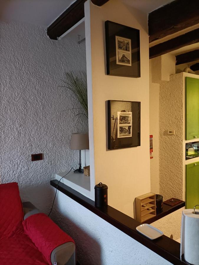 Le Due Torri Bologna Apartamento Exterior foto